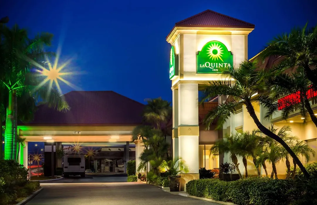 La Quinta By Wyndham Clearwater Central-1